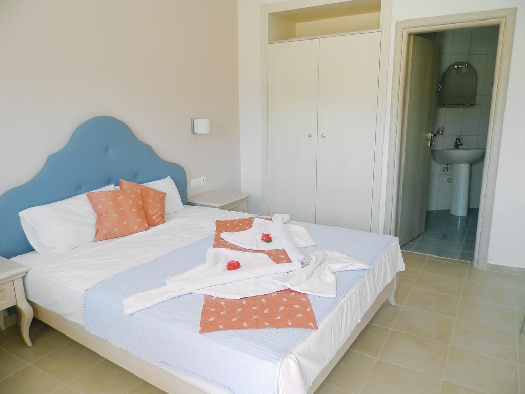 Ormos Atalia Hotel Bali  ภายนอก รูปภาพ