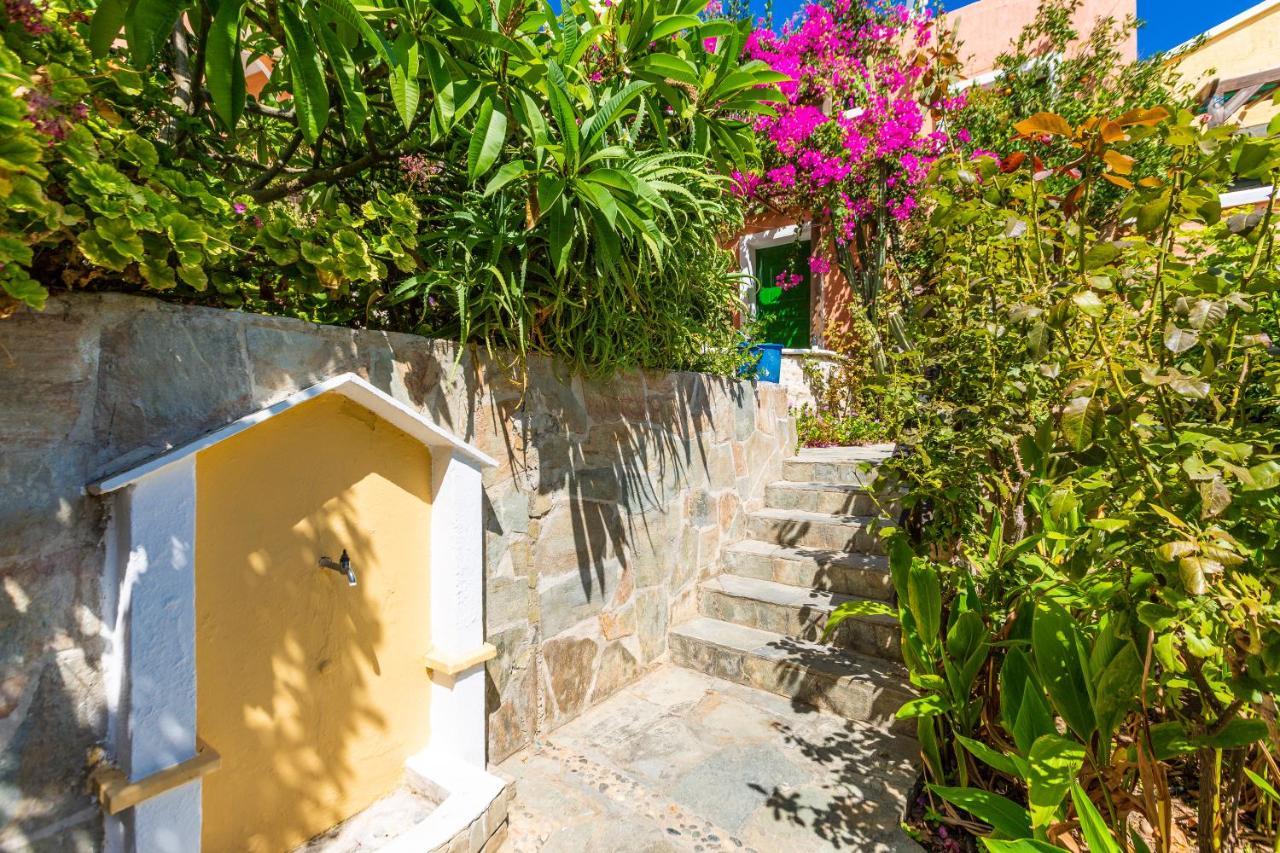 Ormos Atalia Hotel Bali  ภายนอก รูปภาพ